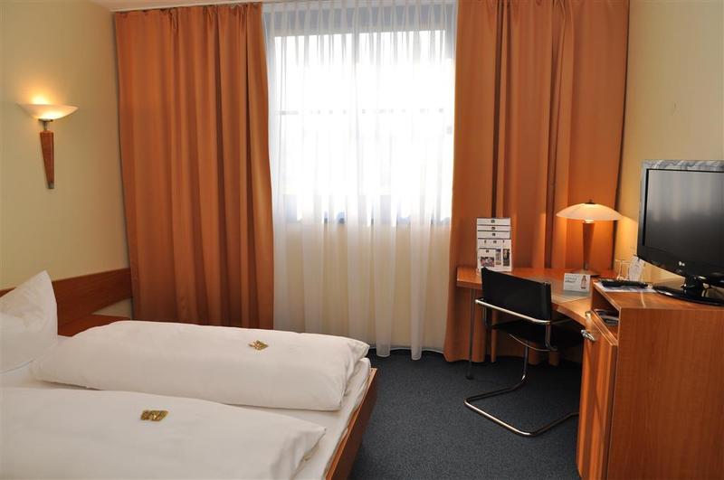 Transmar Travel Hotel Gmbh - Oda