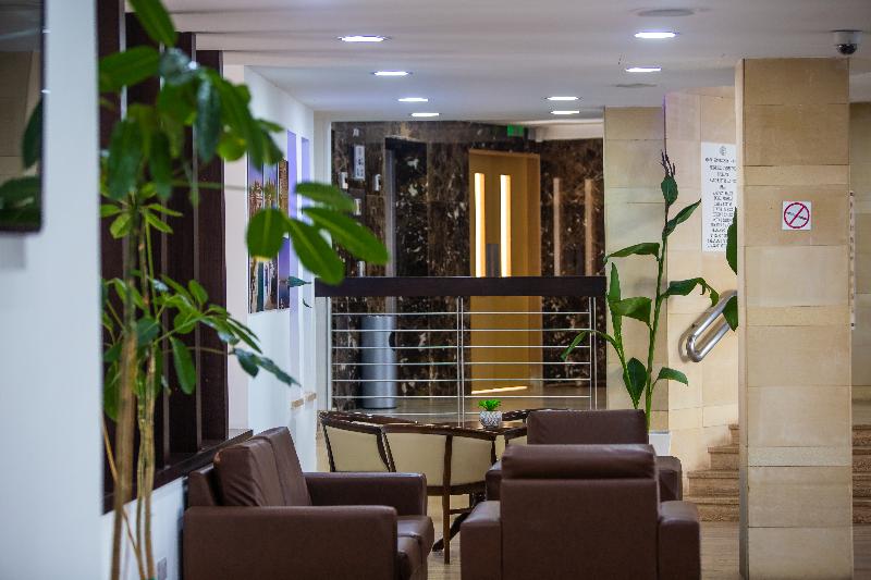 Tetyk Hotel Apts - Lobi