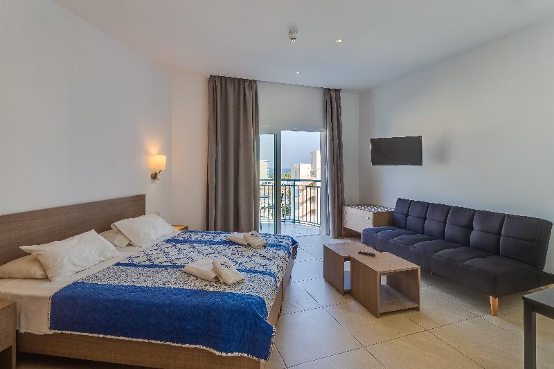 Tetyk Hotel Apts - Oda