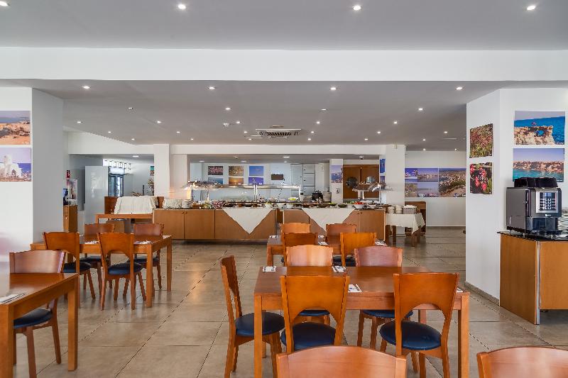 Tetyk Hotel Apts - Restoran
