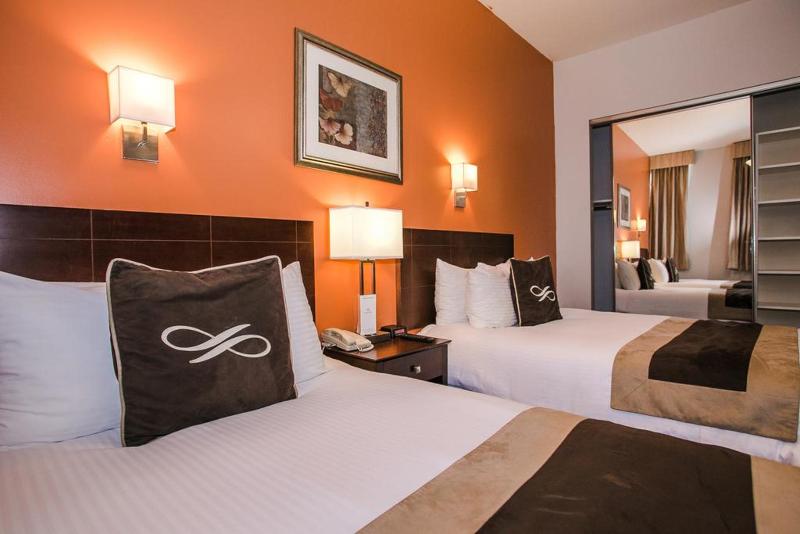 Pointe Plaza Brooklyn Hotel - Oda