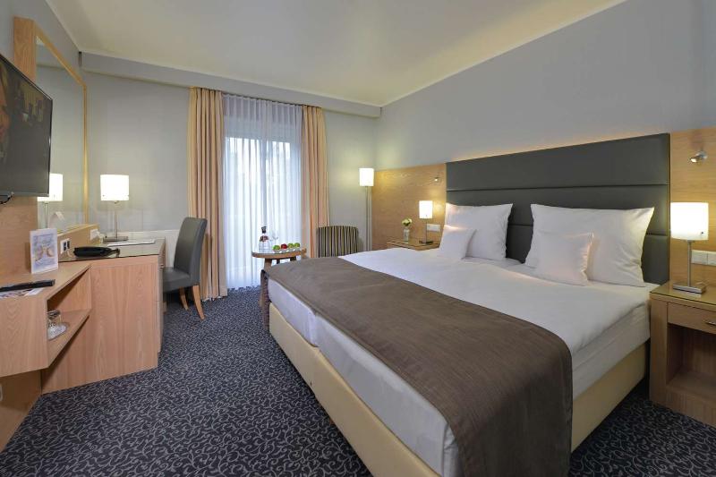 Best Western Hotel Der Foehrenhof - Oda