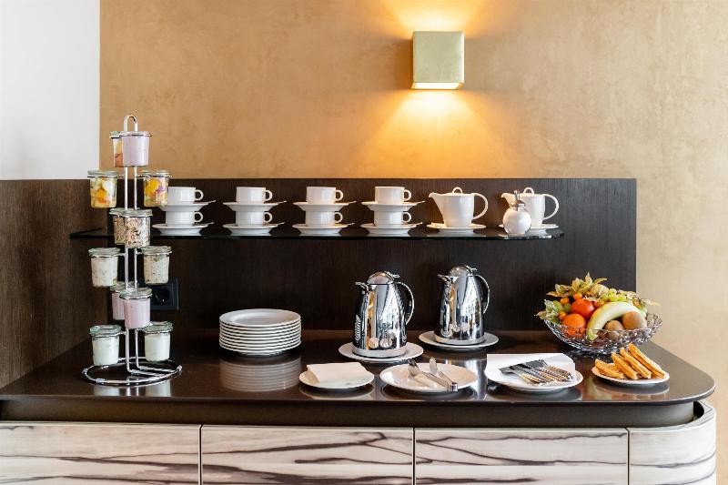 Best Western Plus Hotel St. Raphael - Toplantı