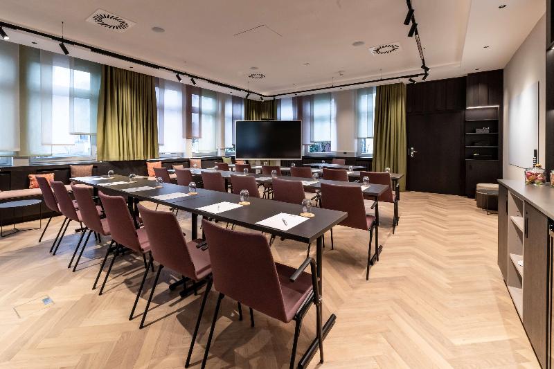 Best Western Plus Hotel St. Raphael - Toplantı