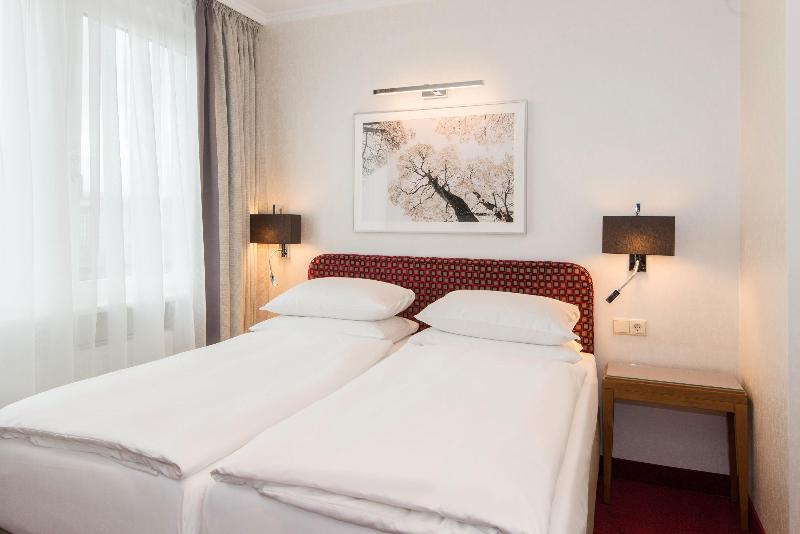 Best Western Plus Hotel St. Raphael - Oda