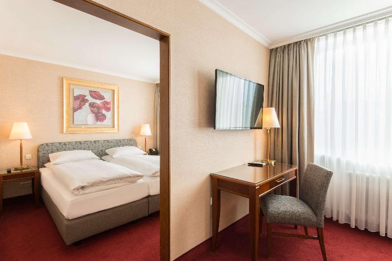 Best Western Plus Hotel St. Raphael - Oda