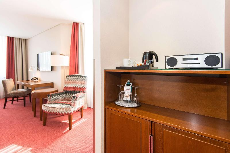 Best Western Plus Hotel St. Raphael - Oda