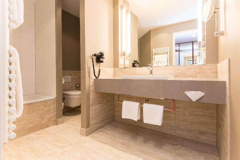 Best Western Plus Hotel St. Raphael - Oda