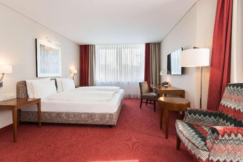 Best Western Plus Hotel St. Raphael - Oda