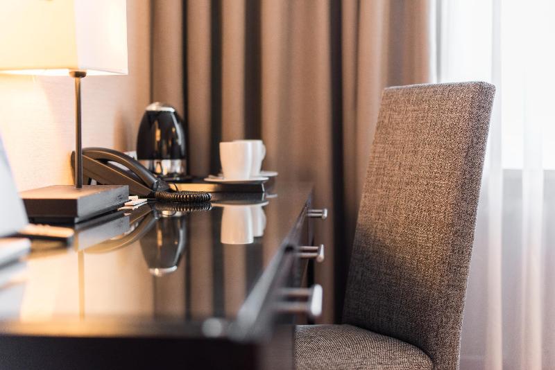 Best Western Plus Hotel St. Raphael - Oda
