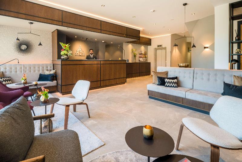 Best Western Premier Alsterkrug Hotel - Lobi
