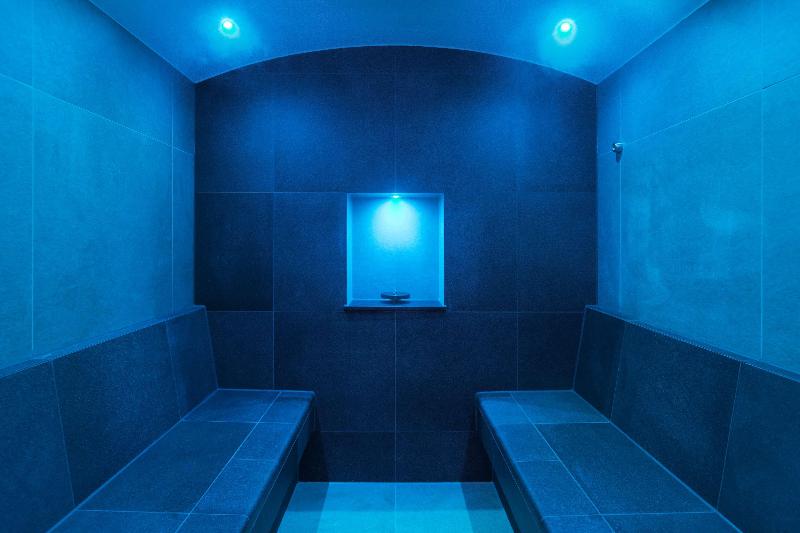 Best Western Premier Alsterkrug Hotel - Genel