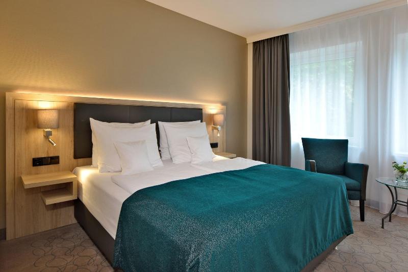 Best Western Premier Alsterkrug Hotel - Oda