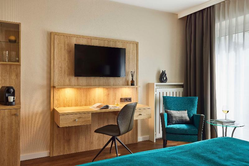 Best Western Premier Alsterkrug Hotel - Oda