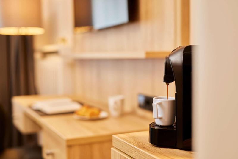 Best Western Premier Alsterkrug Hotel - Oda