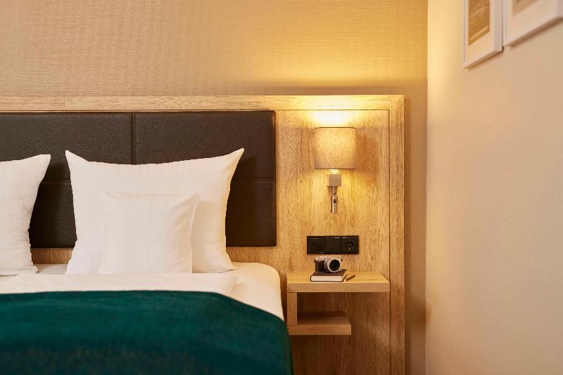 Best Western Premier Alsterkrug Hotel - Oda
