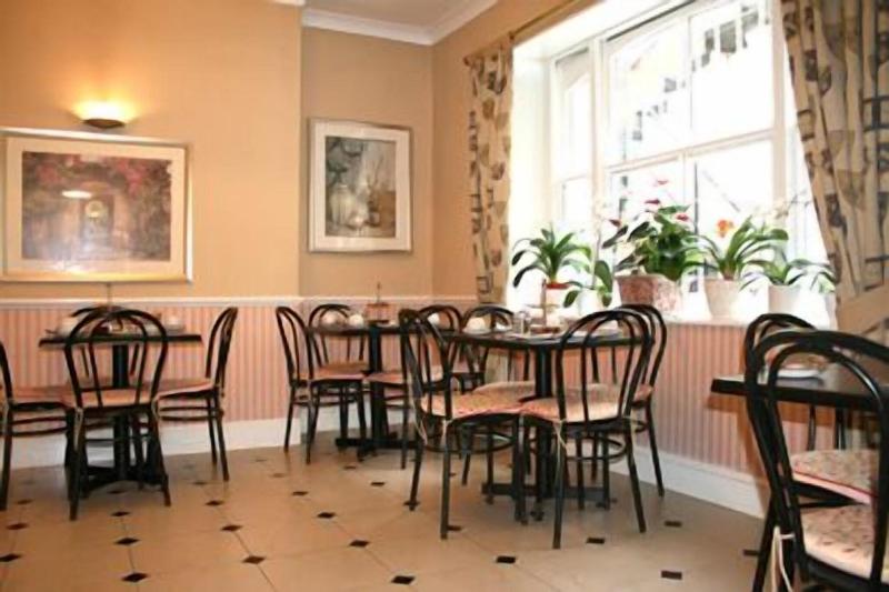 Avon Hotel - Restoran