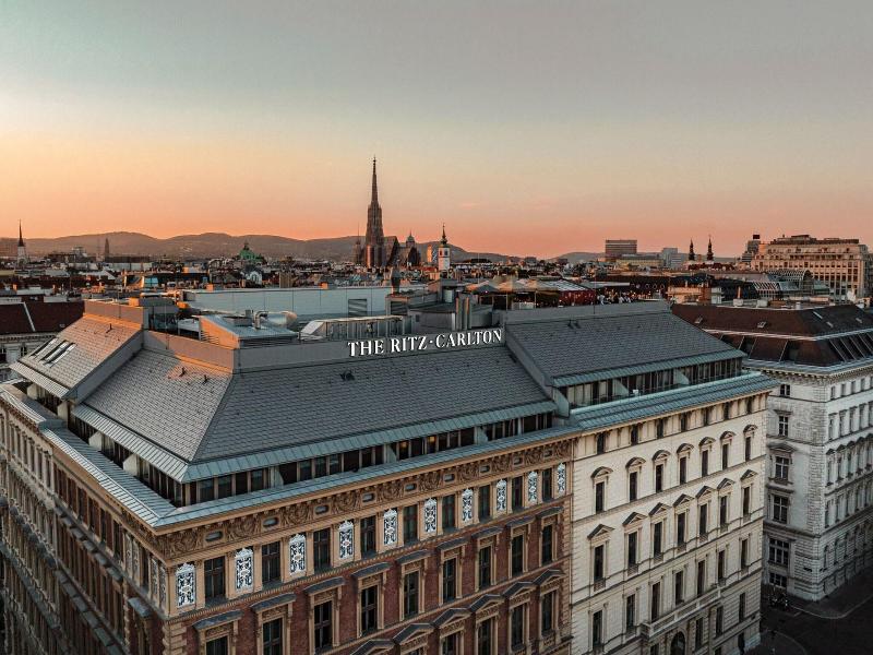The Ritz-Carlton, Vienna - Genel