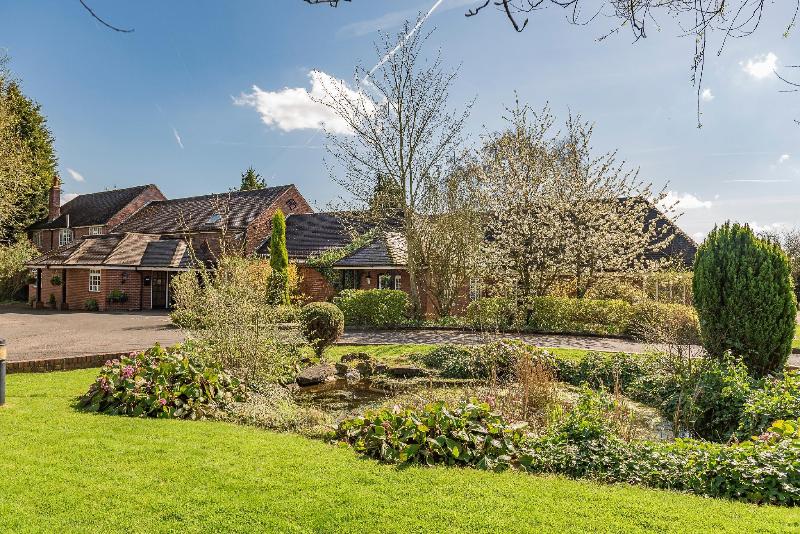 Brook Marston Farm Hotel - Lobi