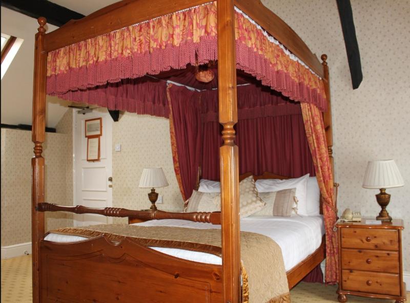 Brook Marston Farm Hotel - Oda