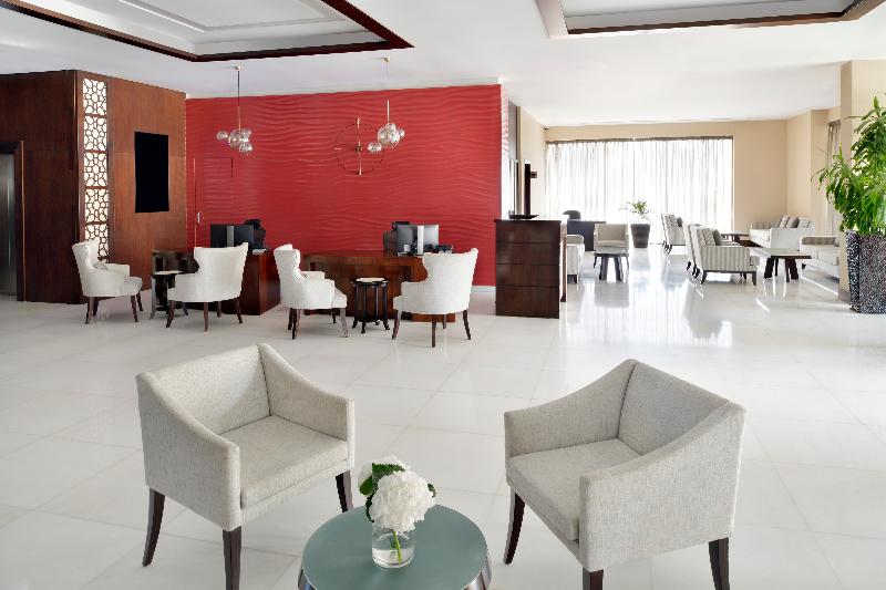Movenpick Hotel Apartments Al Mamzar Dubai - Lobi