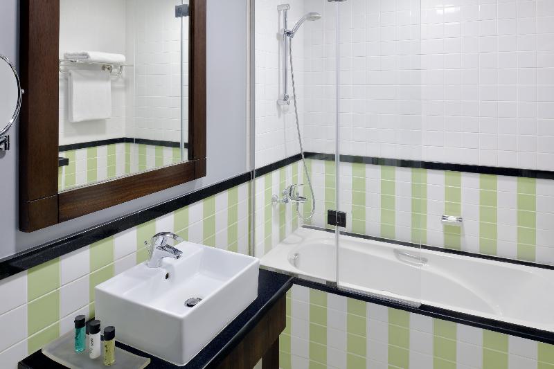 Movenpick Hotel Apartments Al Mamzar Dubai - Oda
