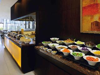 Movenpick Hotel Apartments Al Mamzar Dubai fotoÄŸrafÄ±