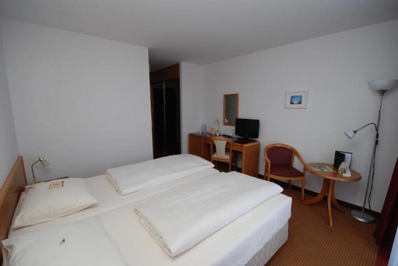 HK Hotel Dusseldorf City - Oda