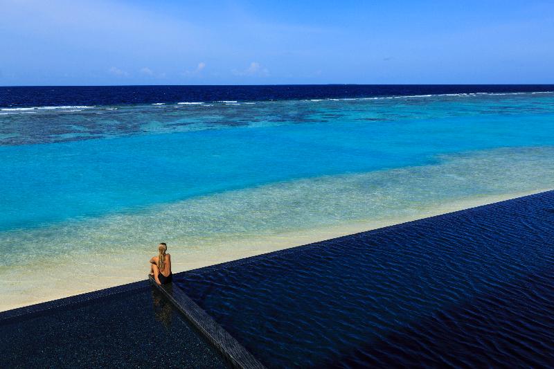 Niva Kuramathi Island Resort - Bar