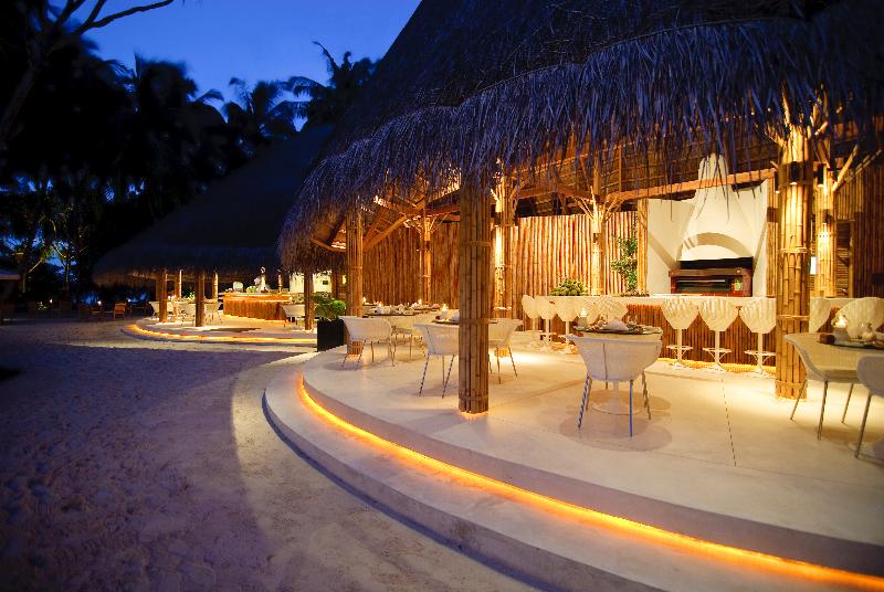 Niva Kuramathi Island Resort - Restoran