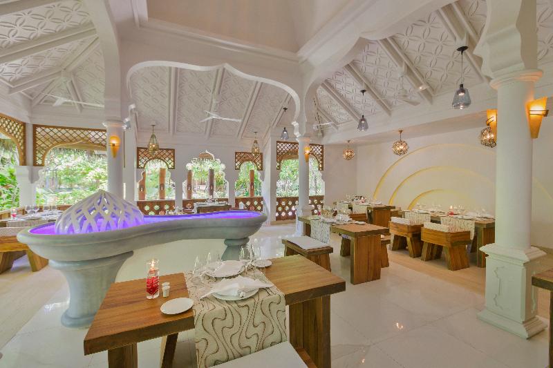 Niva Kuramathi Island Resort - Restoran