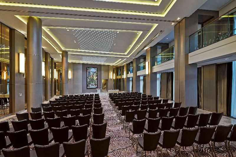 Waldorf Astoria Berlin - Genel