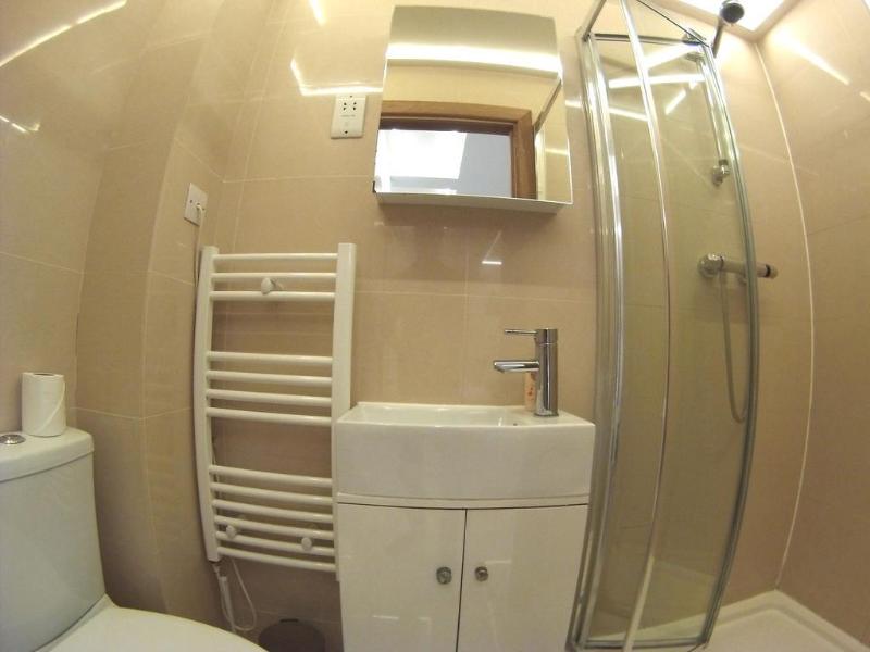 London Stay Apartments - Genel