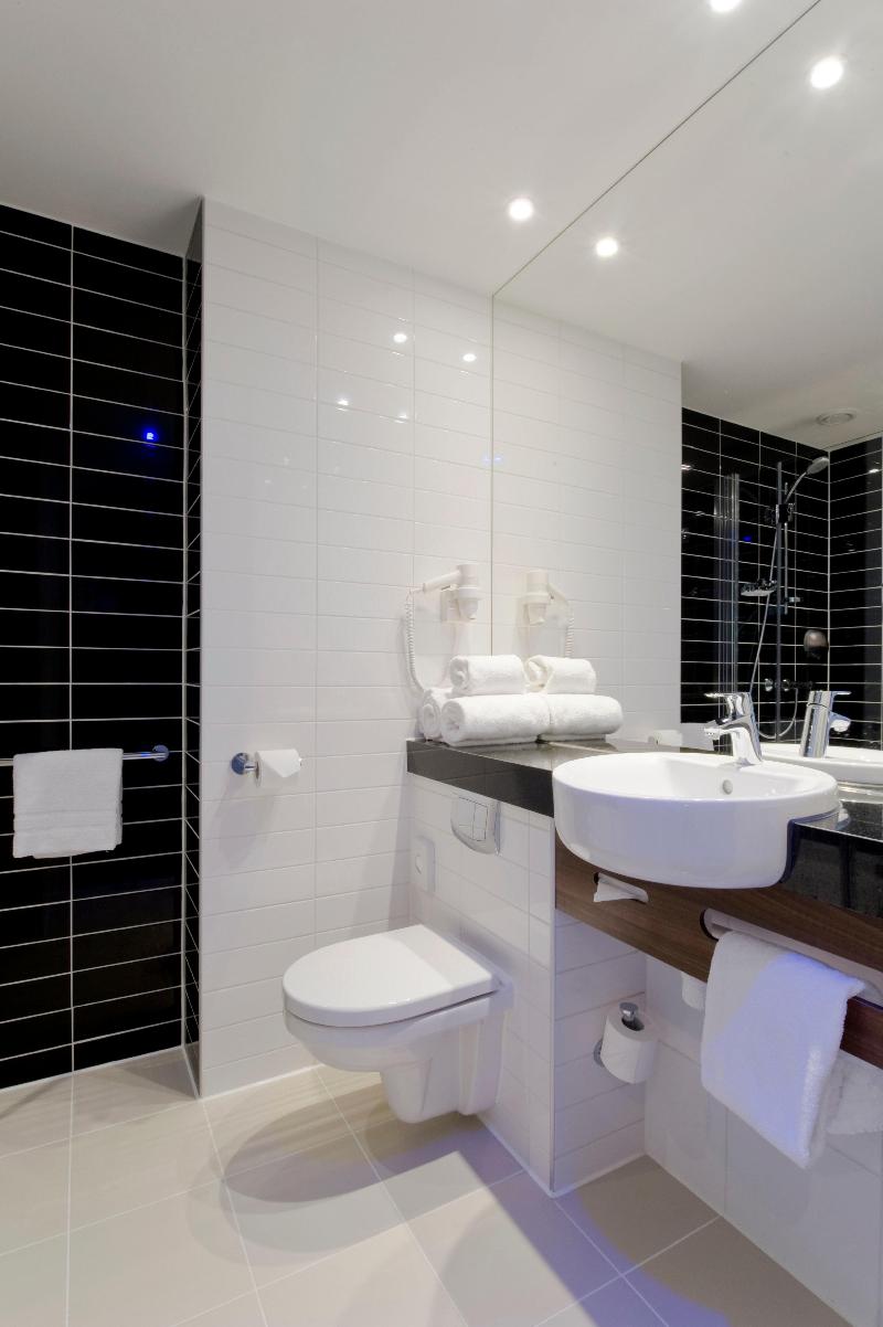 Holiday Inn Express Amsterdam Schiphol - Oda
