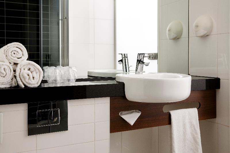 Holiday Inn Express Amsterdam Schiphol - Oda