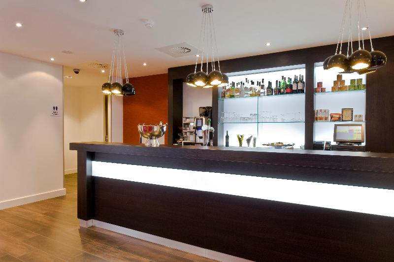 Holiday Inn Express Amsterdam Schiphol - Restoran