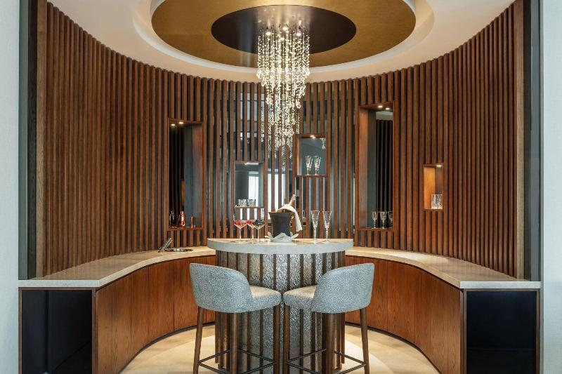 JW Marriott Marquis Hotel Dubai - Bar