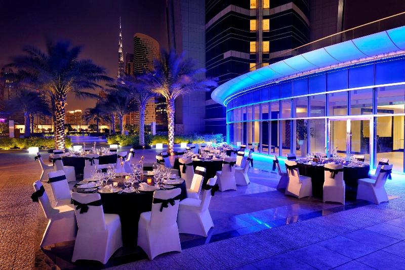 JW Marriott Marquis Hotel Dubai - Havuz
