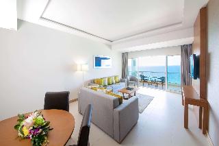 Ramada by Wyndham Beach Hotel Ajman fotoÄŸrafÄ±