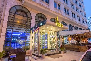 Marla Hotel