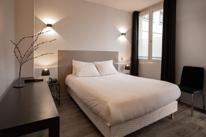 Hotel de Paris Sete - Oda