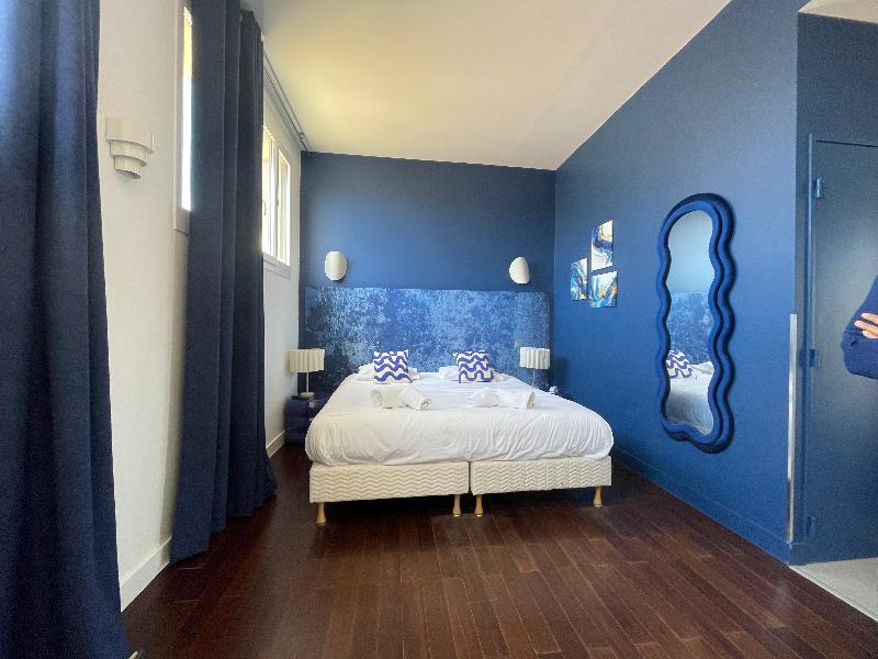 Hotel de Paris Sete - Oda
