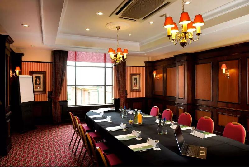 Cedar Court Leeds Bradford Hotel - Toplantı