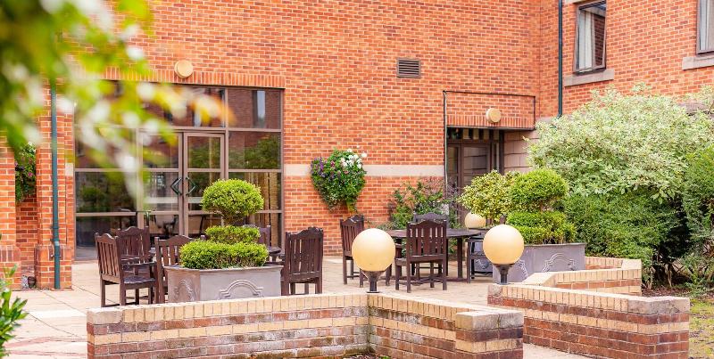Cedar Court Leeds Bradford Hotel - Genel