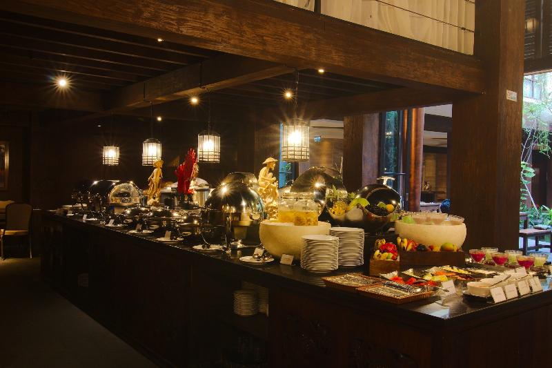 Swiss-Belhotel Rainforest - Restoran