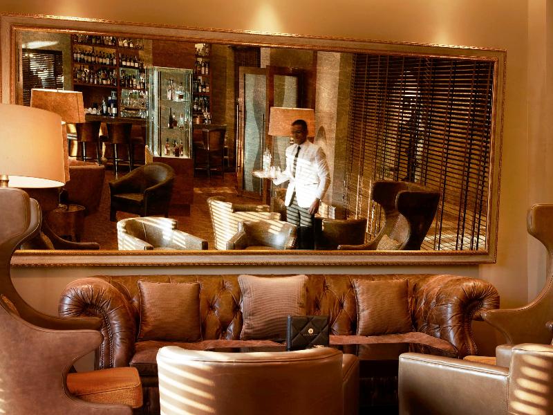 Fairmont The Palm - Bar