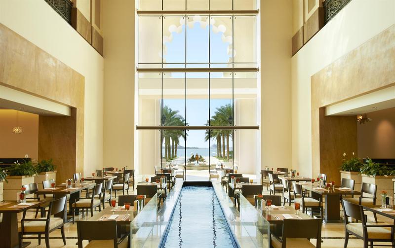 Fairmont The Palm - Restoran