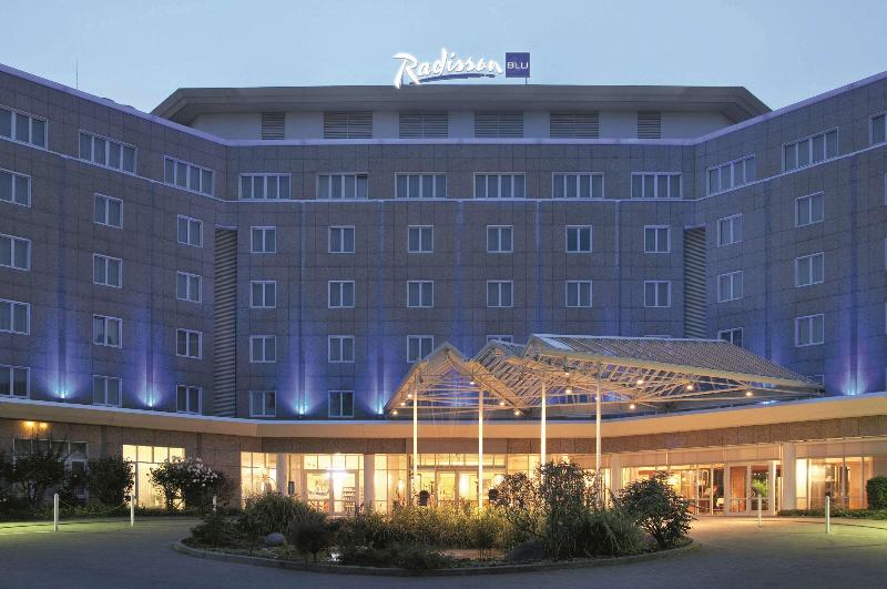 Radisson Blu Dortmund - Genel