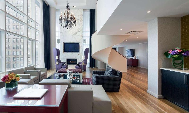 Royalton Park Avenue - Oda