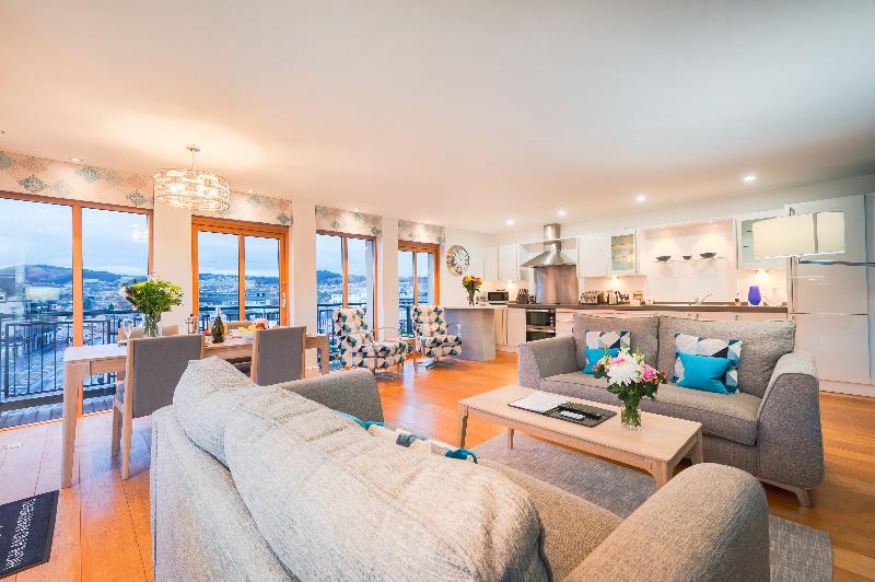 HIGHLAND APARTMENTS BY MANSLEY - Oda